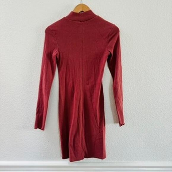 Abercombie & Fitch Long Sleeve Turtleneck Mini Dress Size Medium - Picture 3 of 4